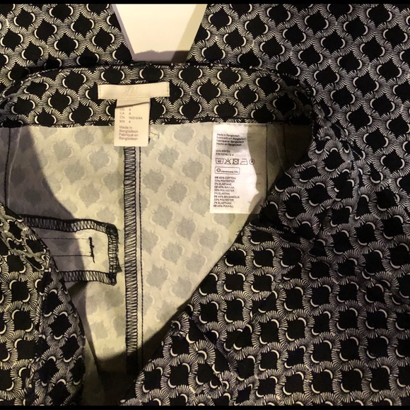 🌹H&M Slim Fit Black Printed Stretch Pants🌹 - Picture 5 of 6